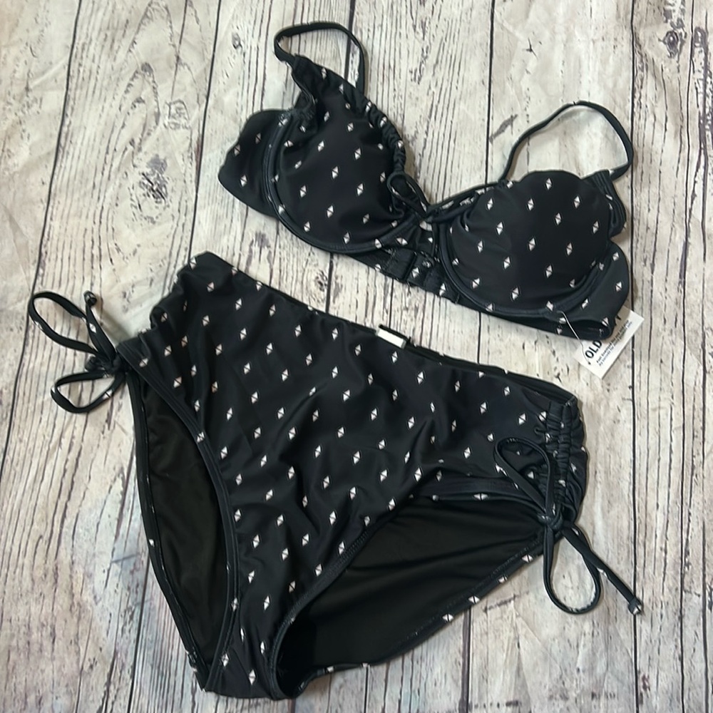 Old Nav bikini - top and bottom